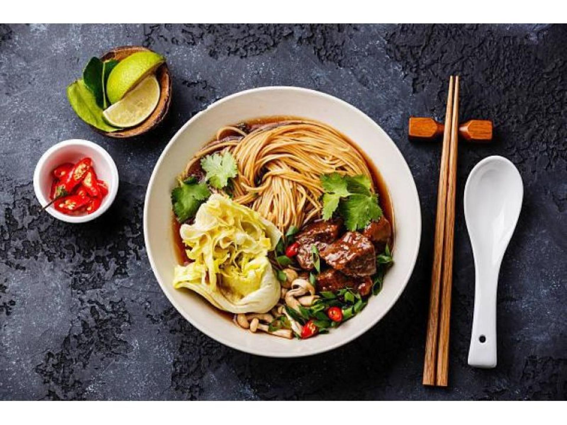 High Exposure Asian Food 676103 1