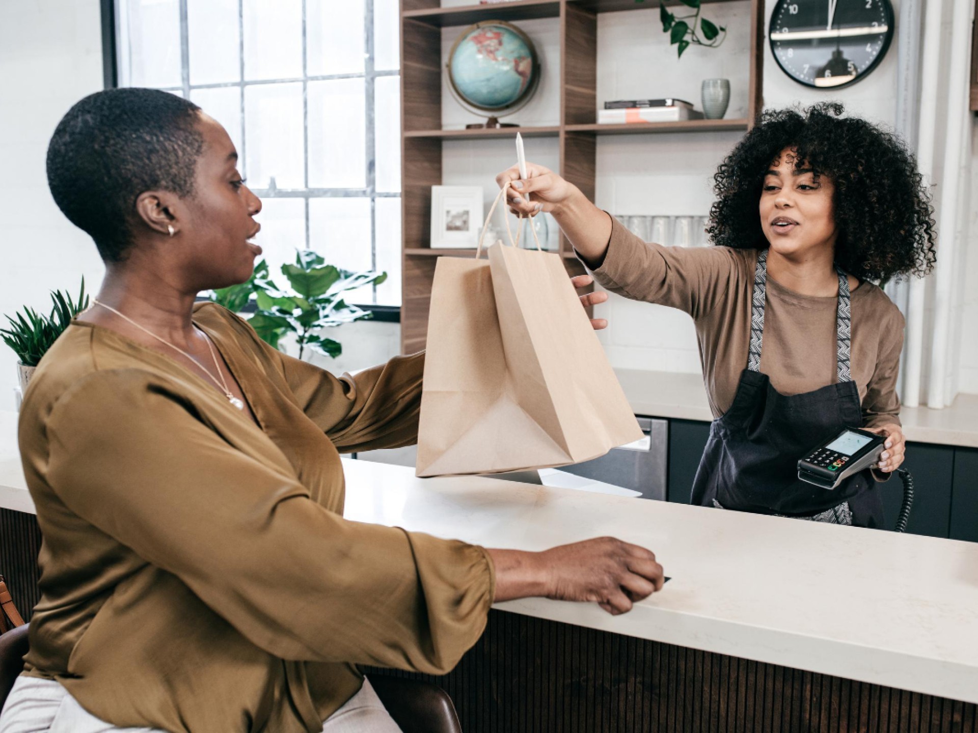 National Retailer $4.8m Ebitda 676128 2