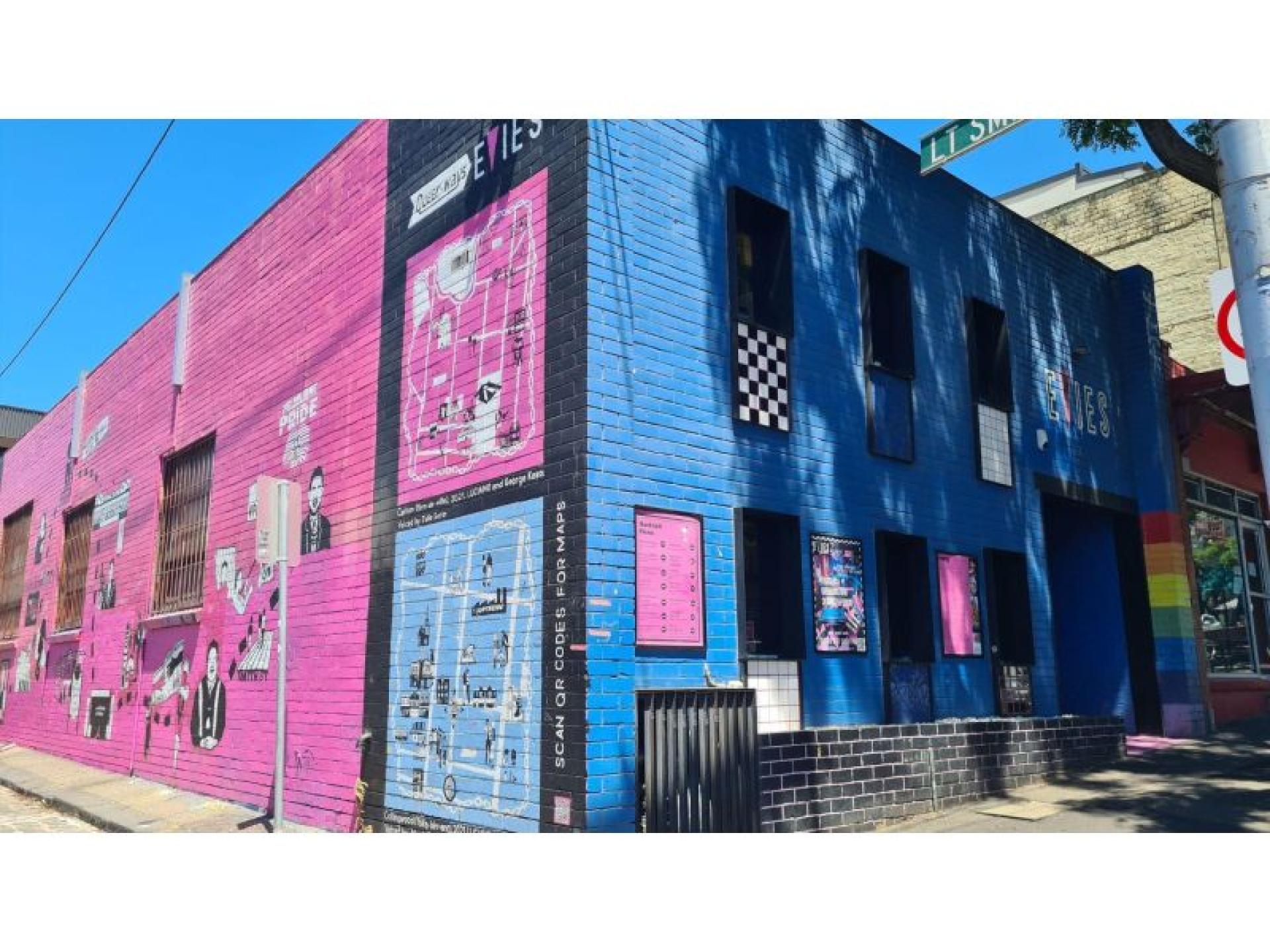 Evies Disco Diner - 676296 2