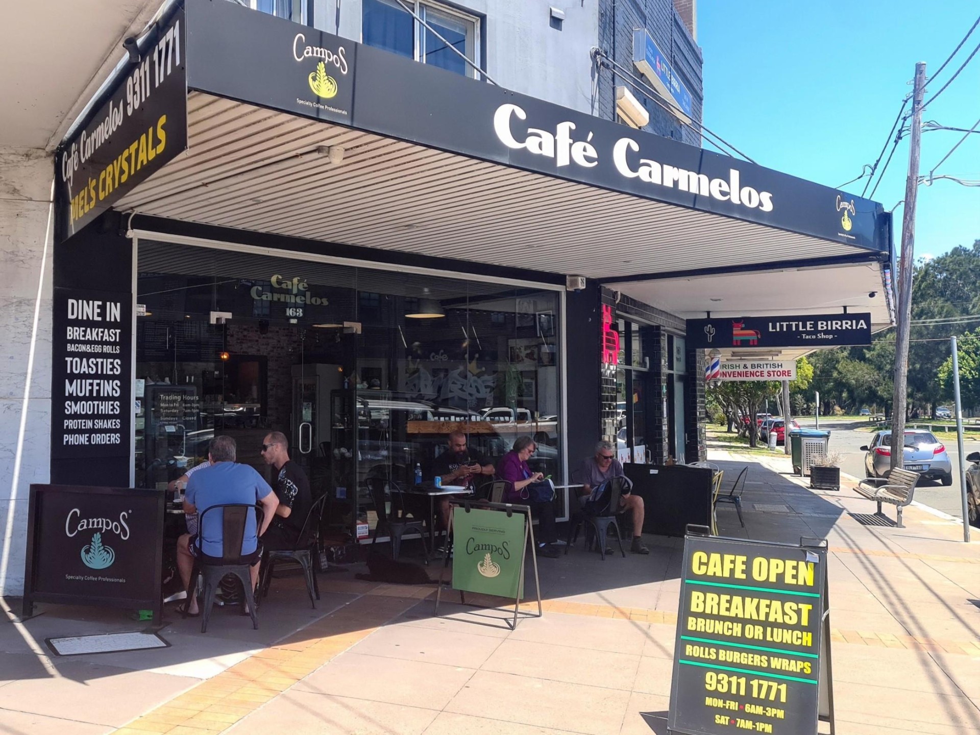 CafÉ Carmelos & Co 676314 1