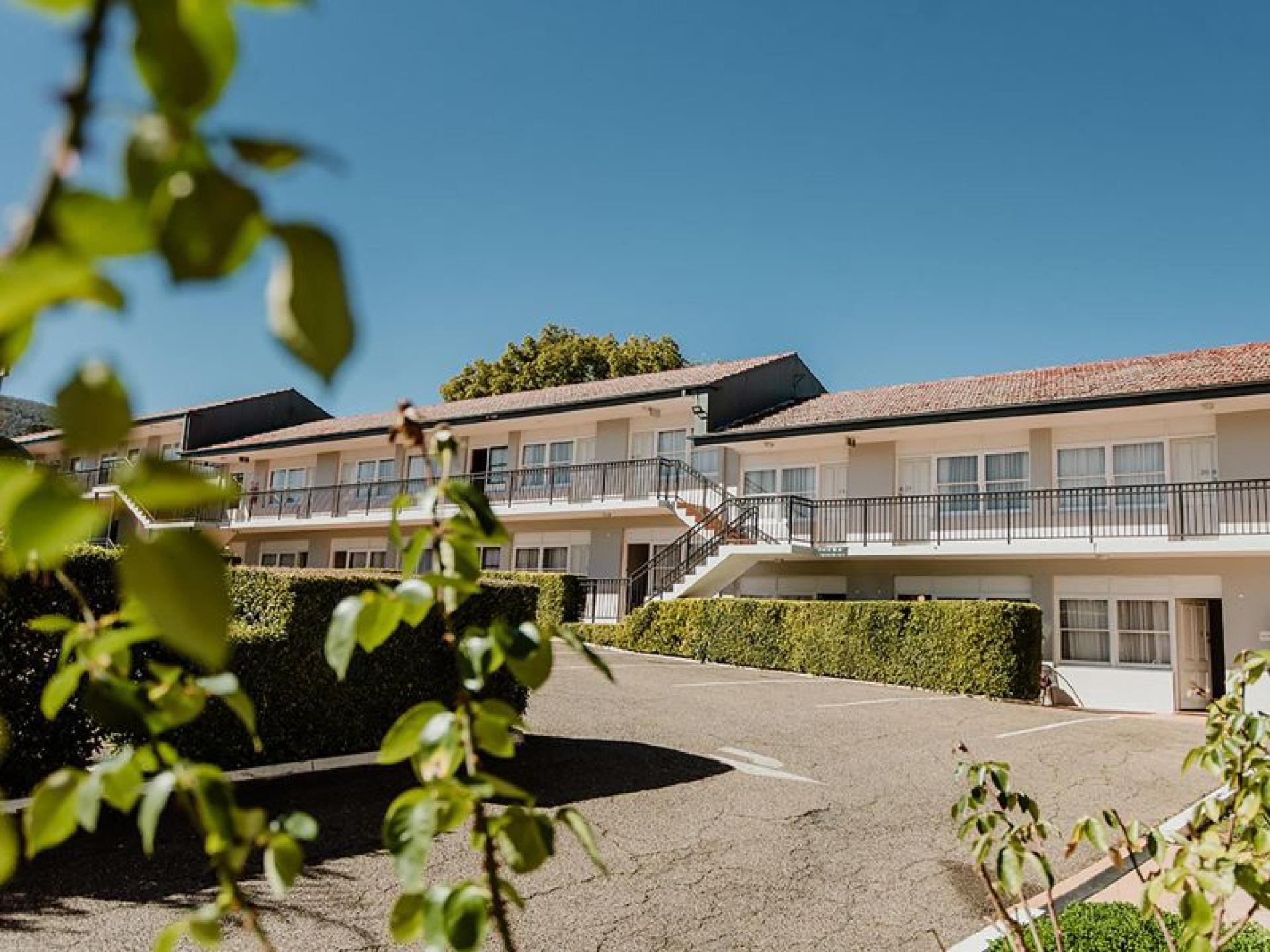 Performing Freehold Motel Offering 676530 1