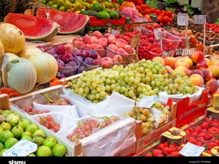 Corner Fruit Shop with Prime Exposure, Long Lease, Proven Cashflow in Shopping Centre.