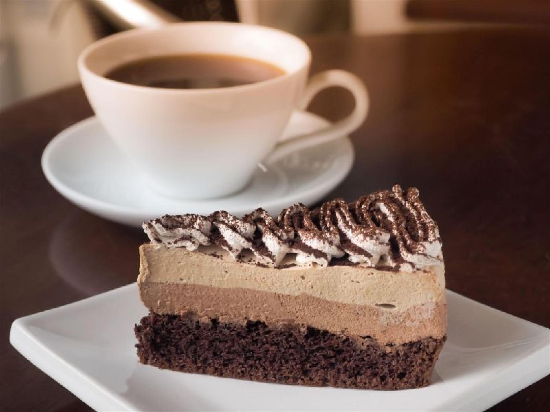 Modern Boutique Cafe 676728 1