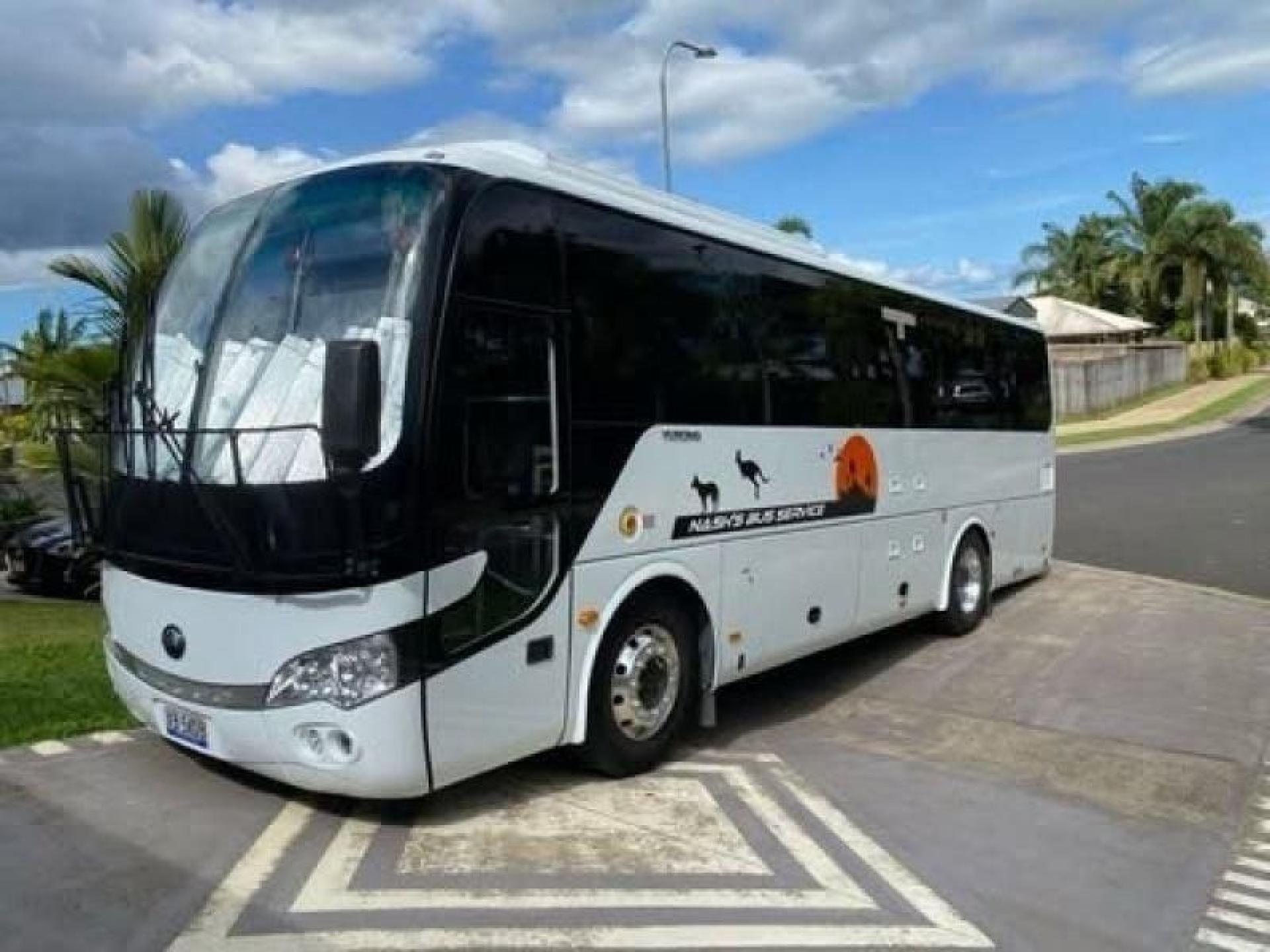 Established Bus & Charter 676763 1