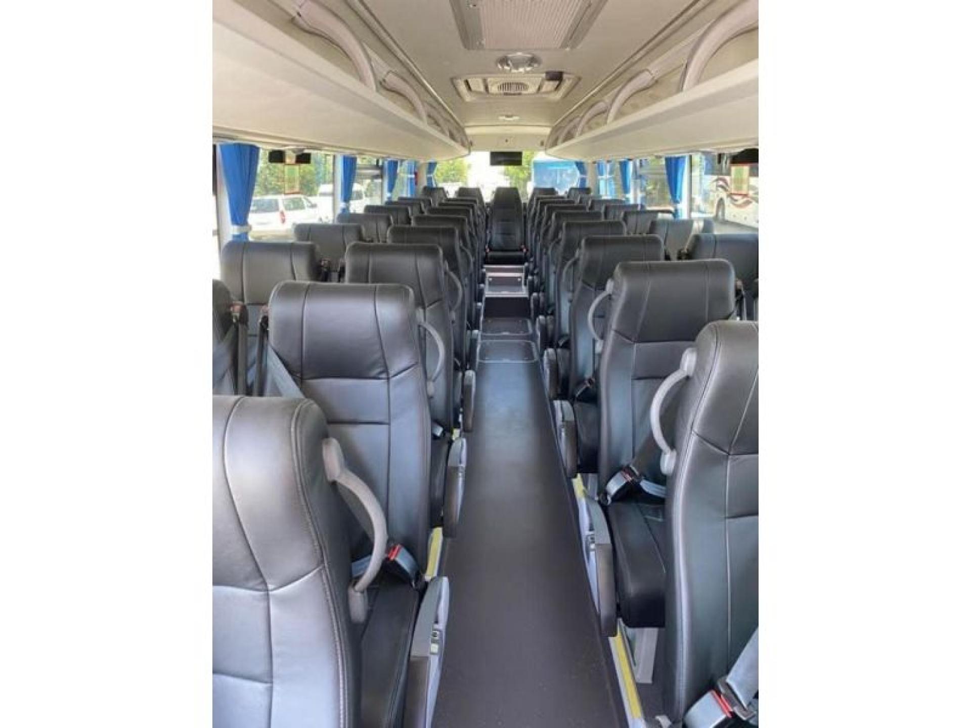 Established Bus & Charter 676763 3