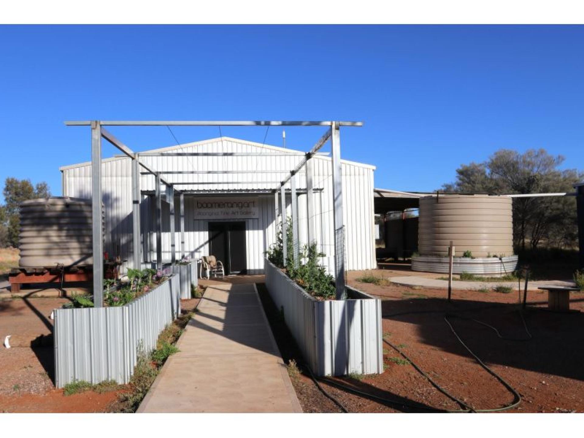 Property With 2 Residences 676766 2