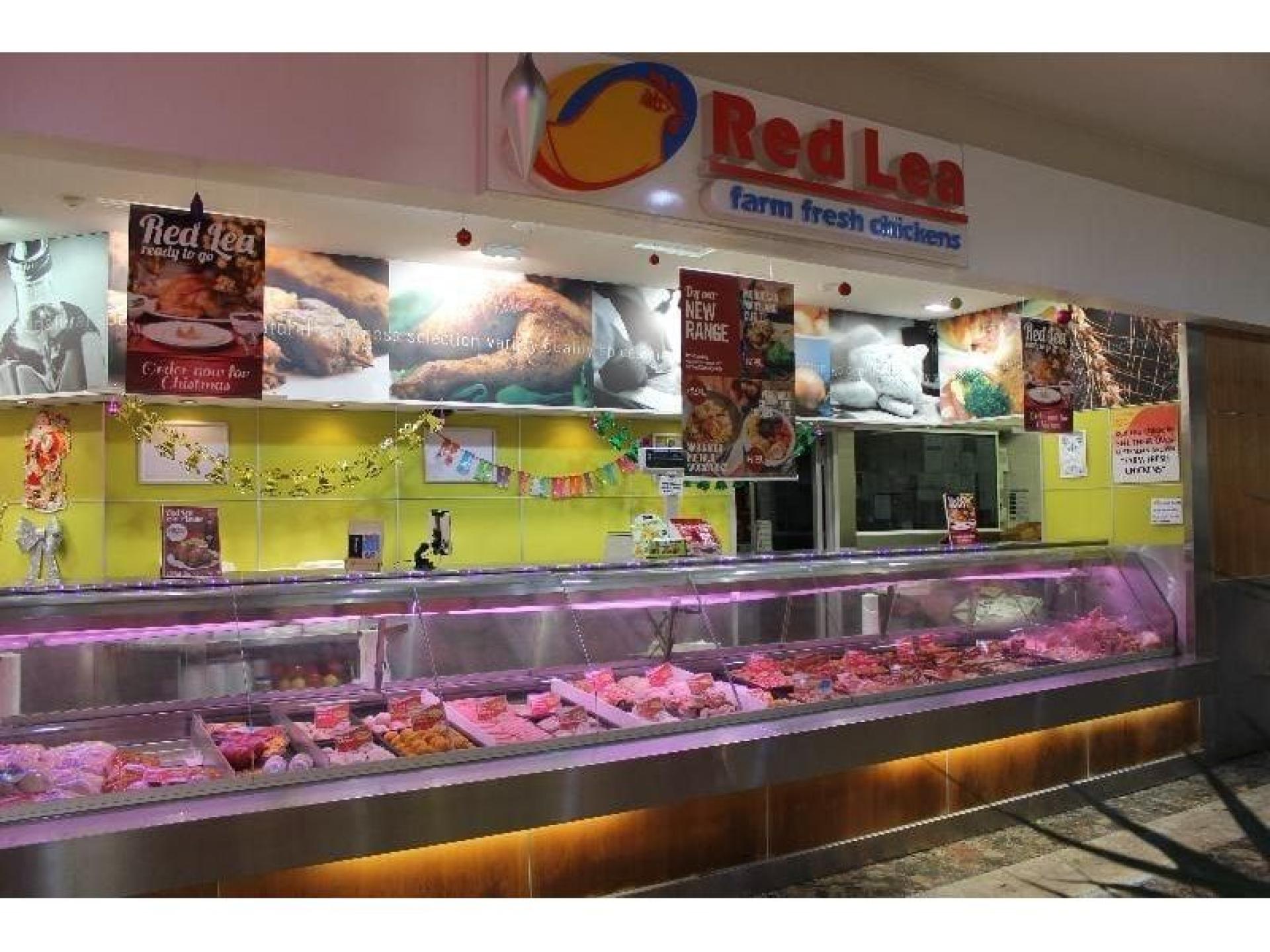 Red Lea Chickens - 676799 1