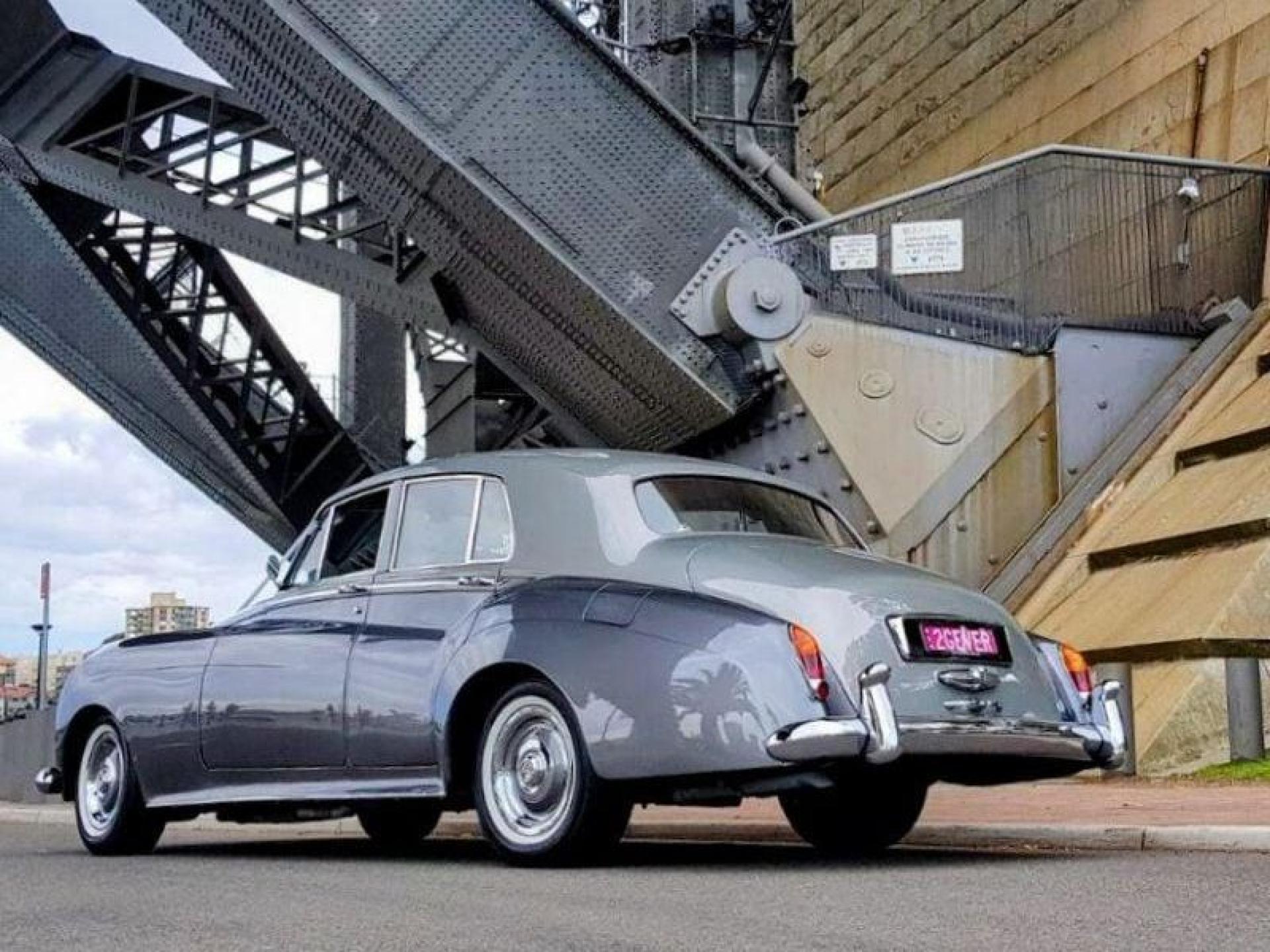 Award-winning Wedding Car Business 676930 3