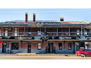 UNDER OFFER - Commercial Hotel - Merredin