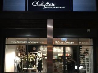 ESTABLISHED BEAUTY & BOUTIQUE BUSINESS - BRIGHT