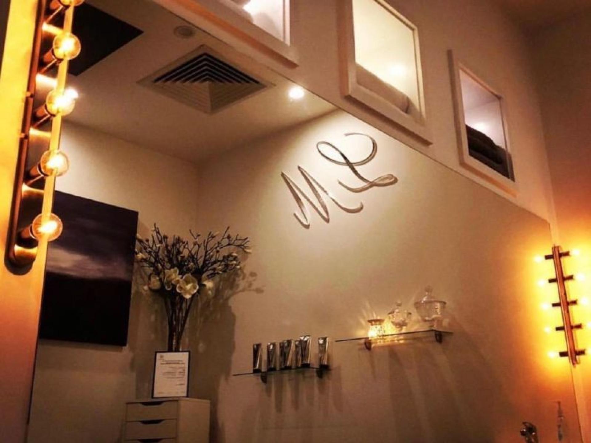 Established Beauty & Boutique 677205 3