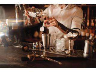 Vibrant Bar in Thirroul