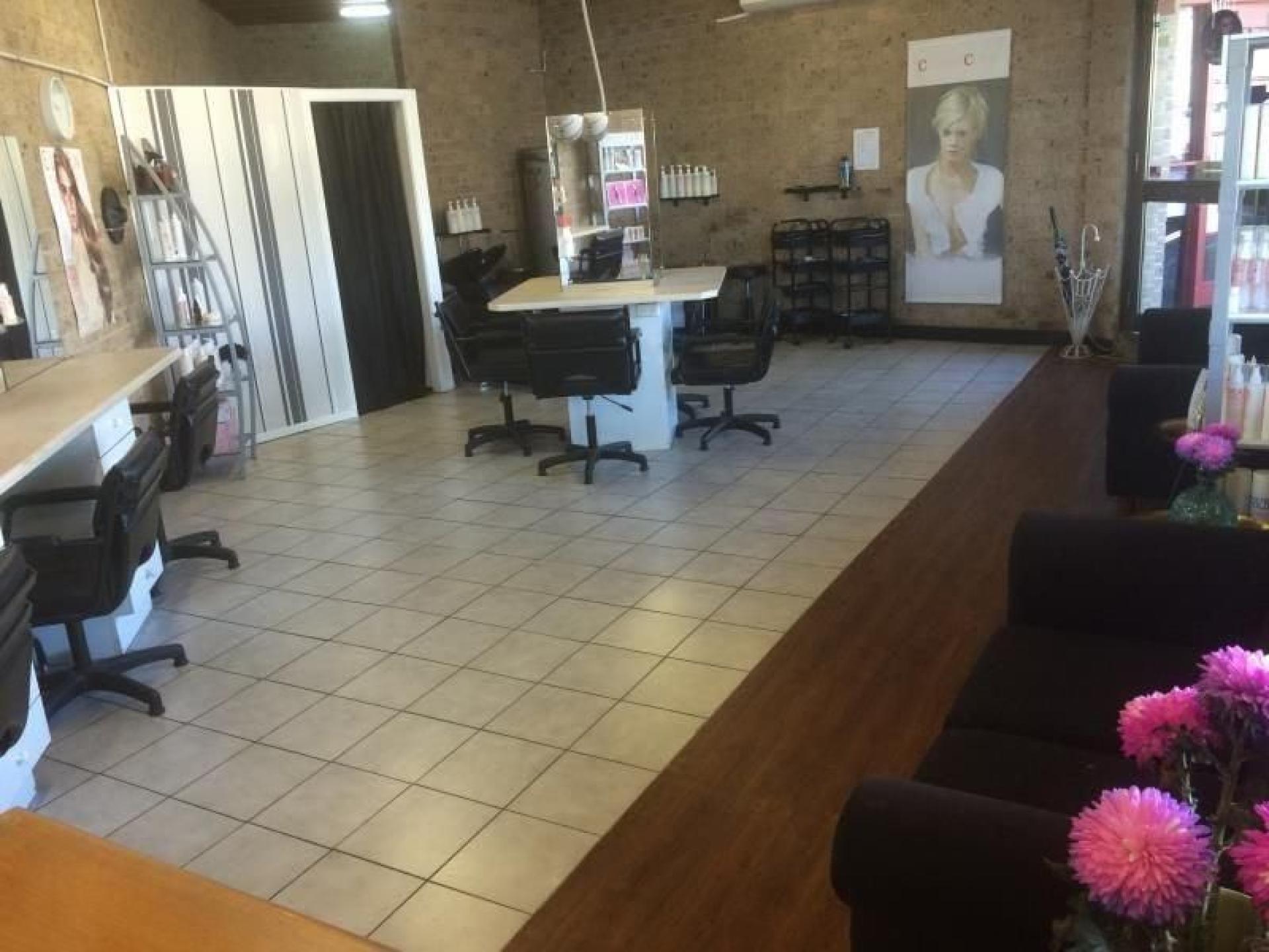 Prestigious Hair Salon For 677341 1