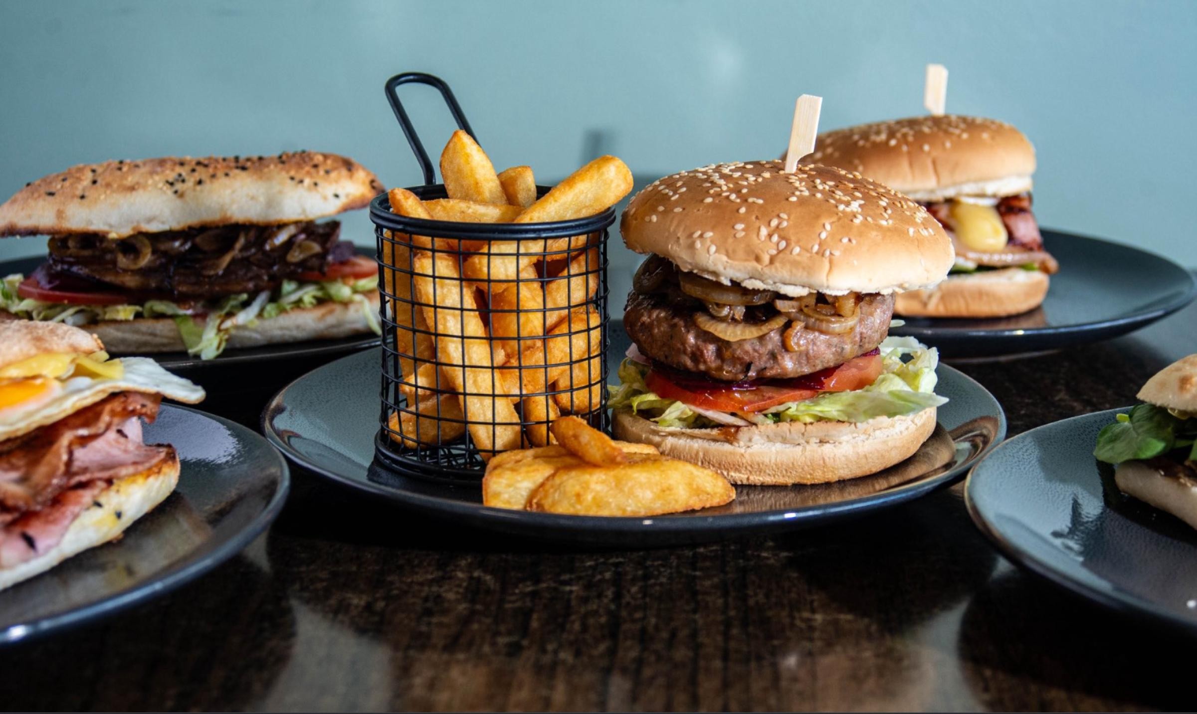 Coffee Sandwich/ Takeaway Cafe 677388 2