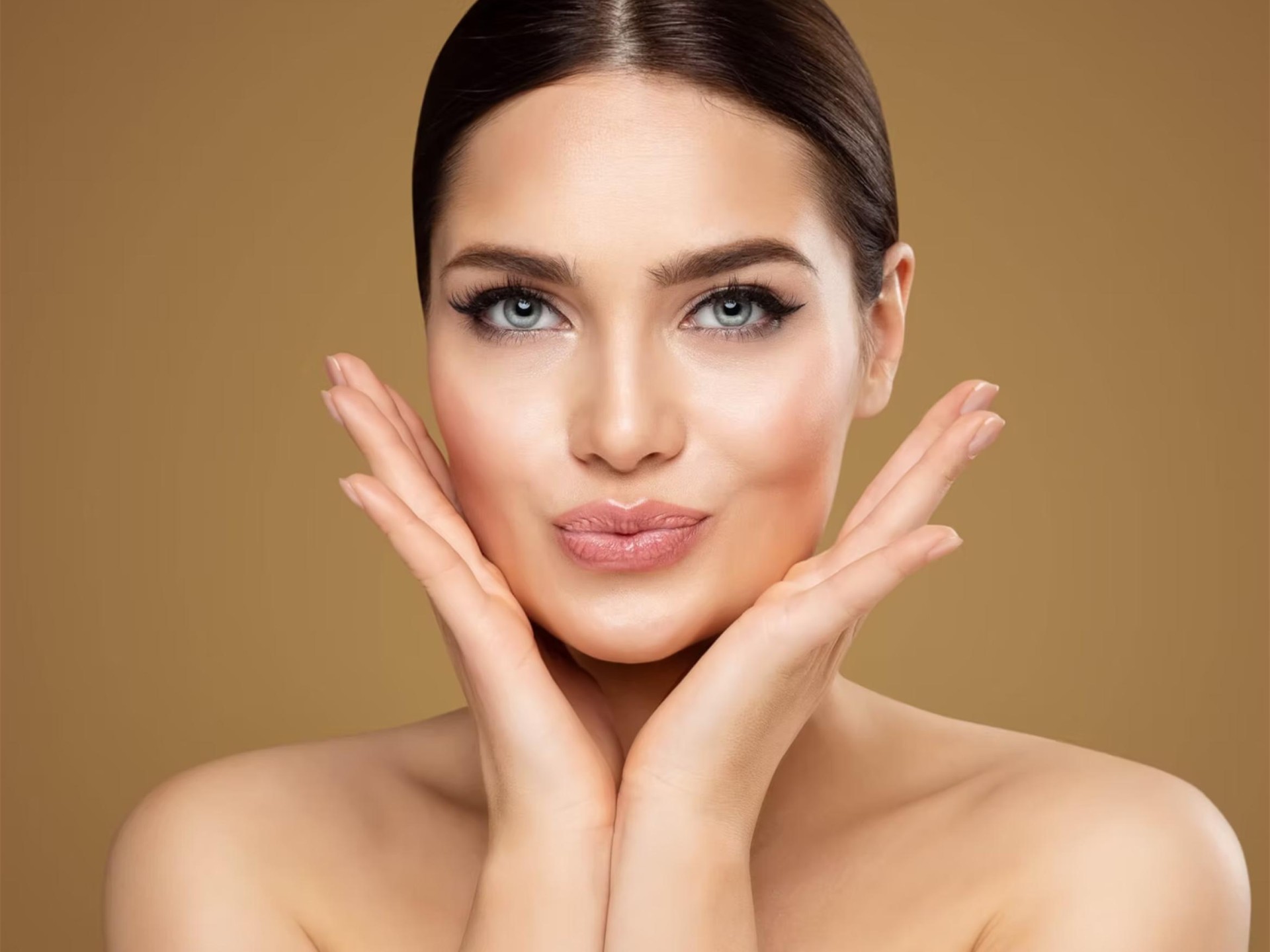 Turnkey Modern Cosmetic And 677482 1