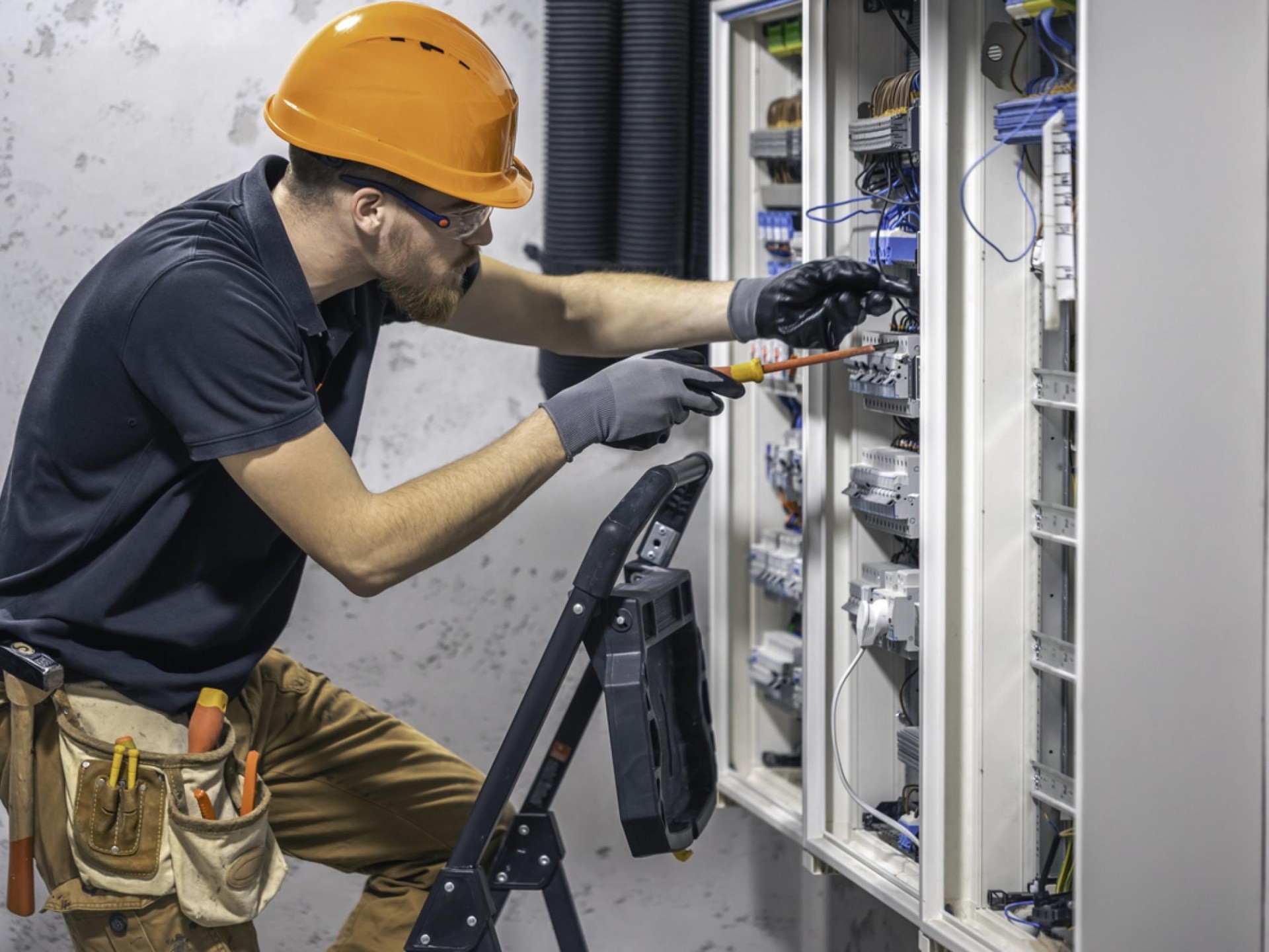 Electrical Contracting Regional Nt 677957 3
