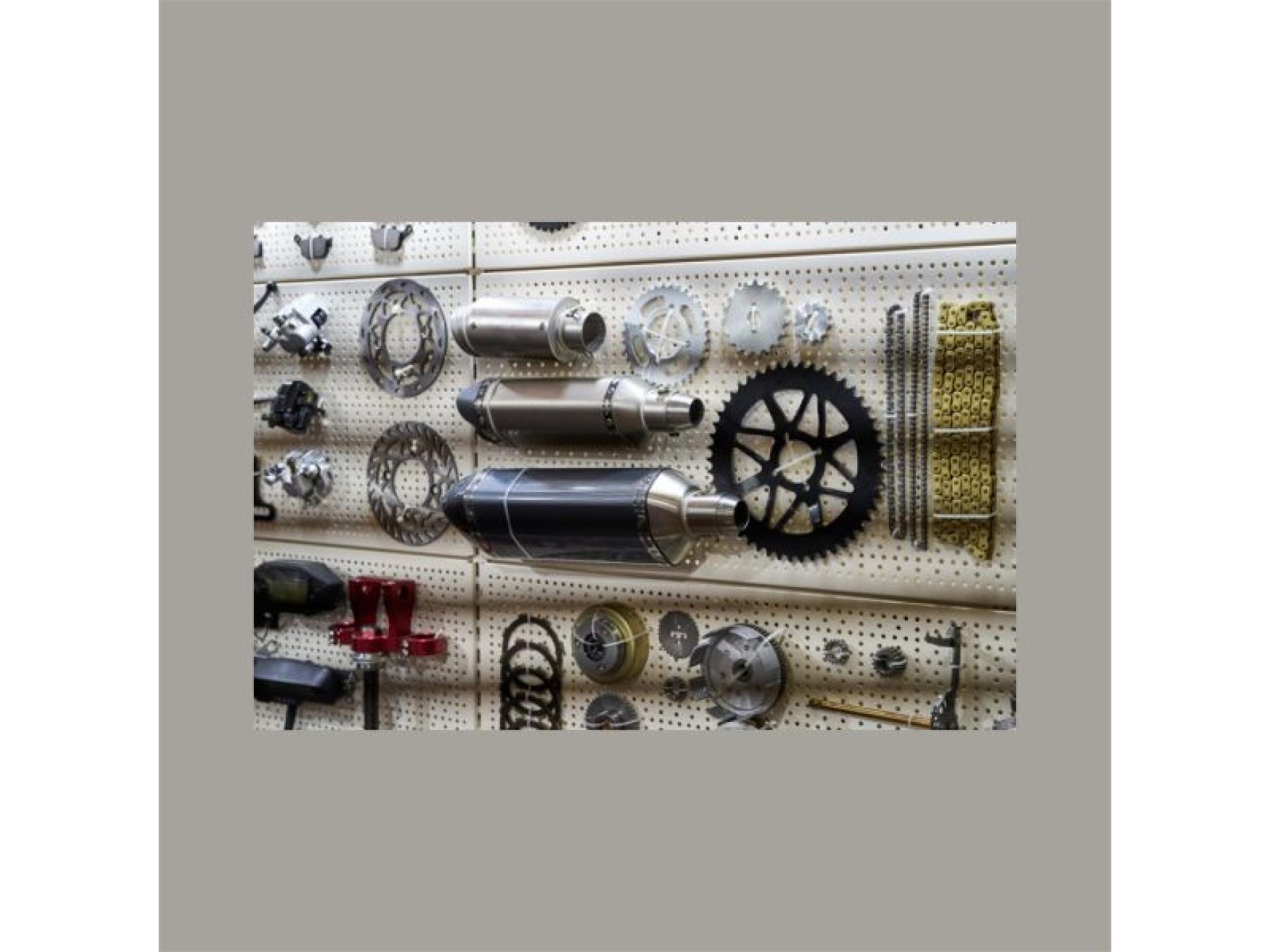 Auto Parts Store - 677977 3