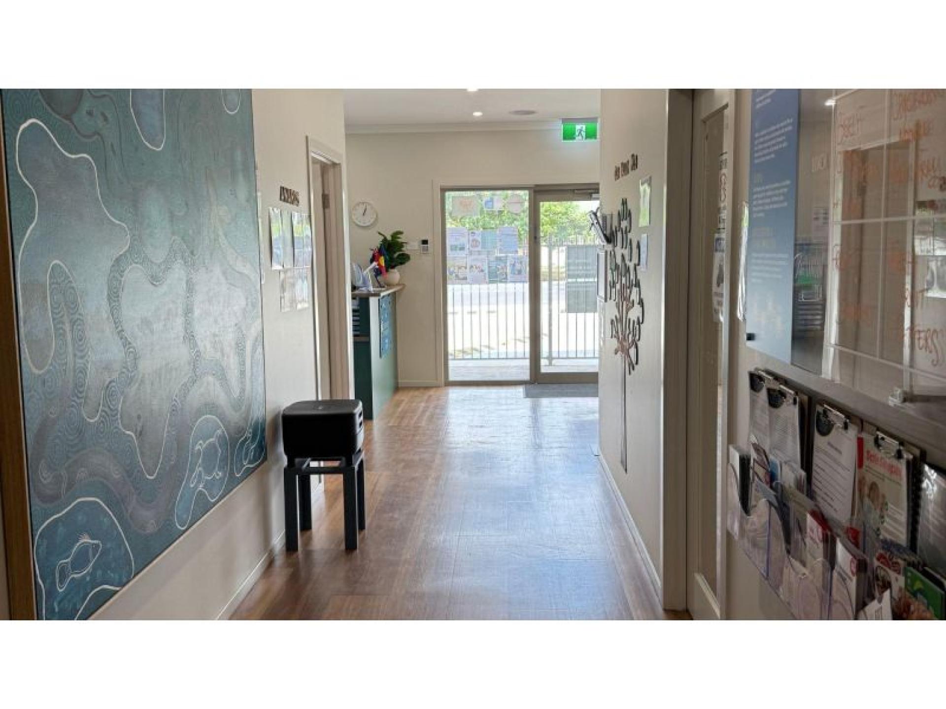 Under Offer - Established 678051 2