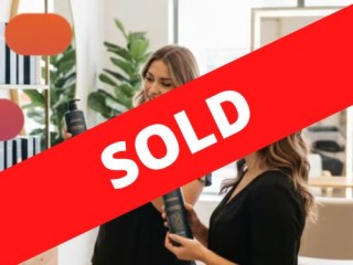 36598 Hair Salon - Experienced Team & Repeat Customers