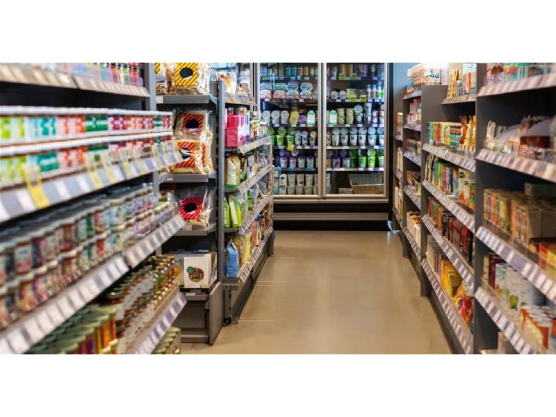4-days Supermarket Oakleigh - 678536 2