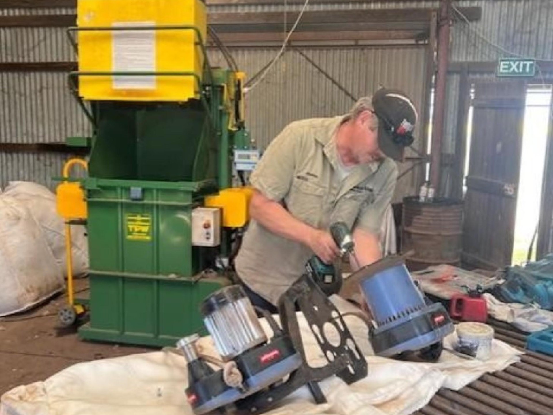 Agricultural Repair Business - 678970 2