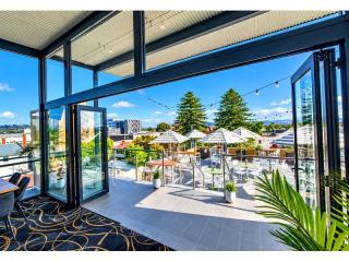 EXPRESSIONS OF INTEREST INVITED - Albion Hotel & Function Rooms, Albury NSW - 1P0581