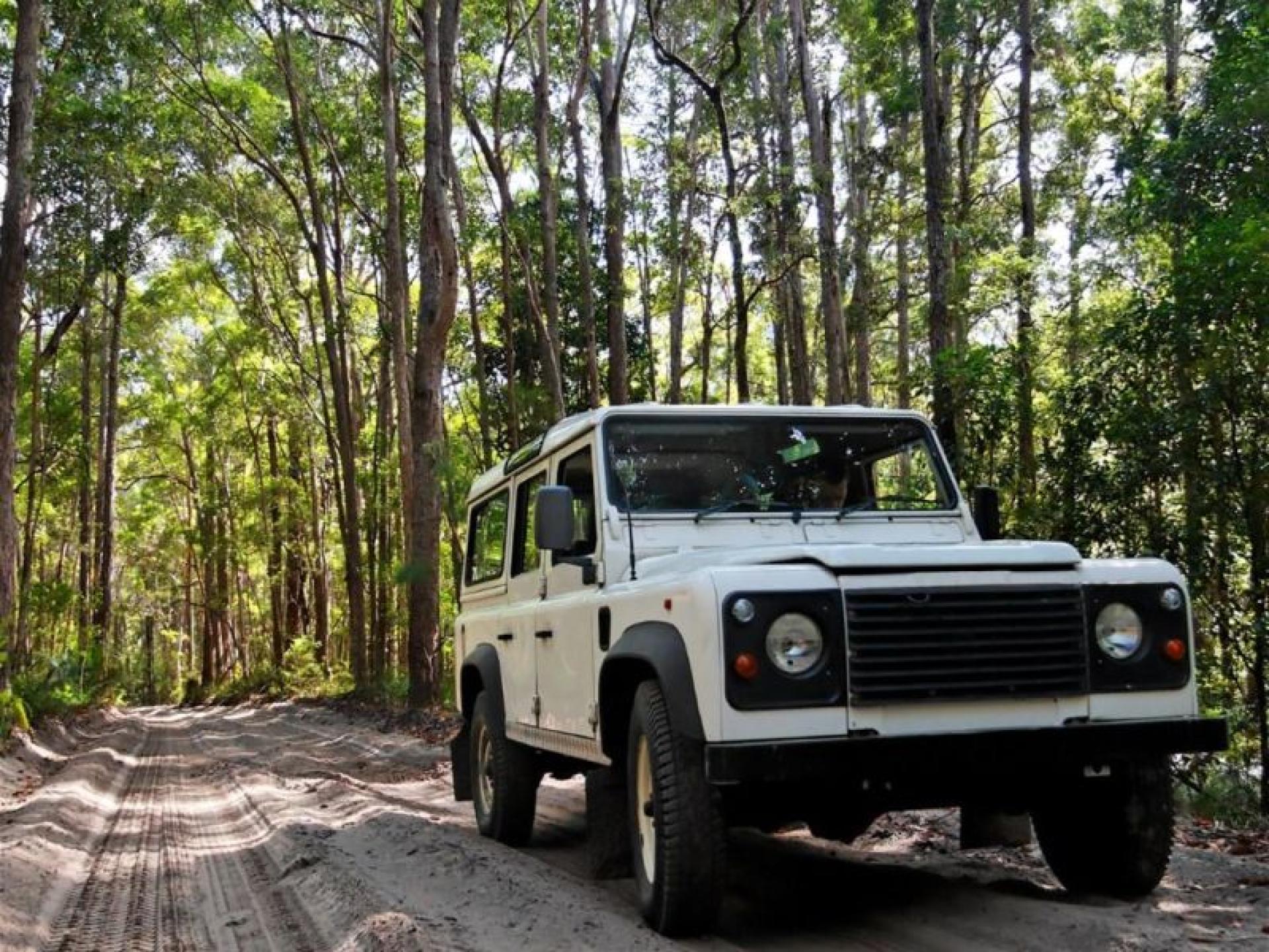 4x4 & Camper Hire 679630 1