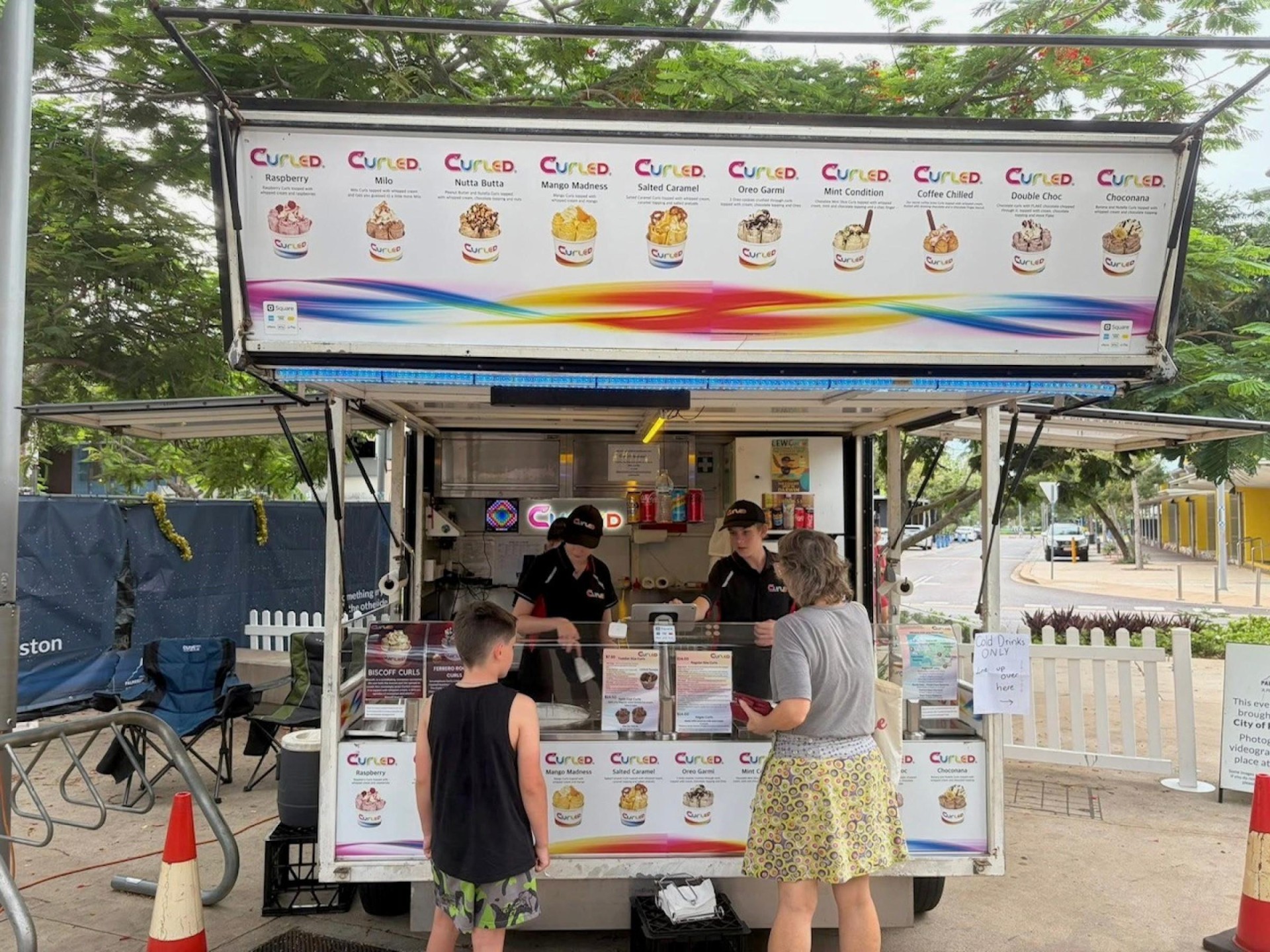 Curled Icecream - Franchise 679670 1
