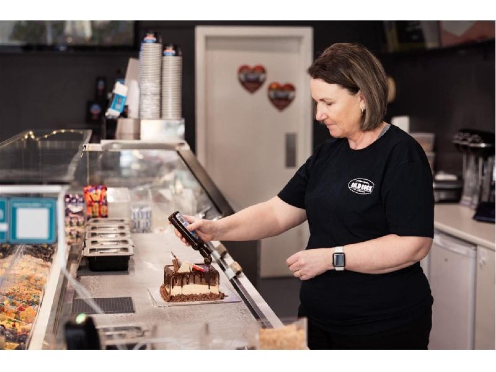 Cold Rock Ice Creamery 679985 3