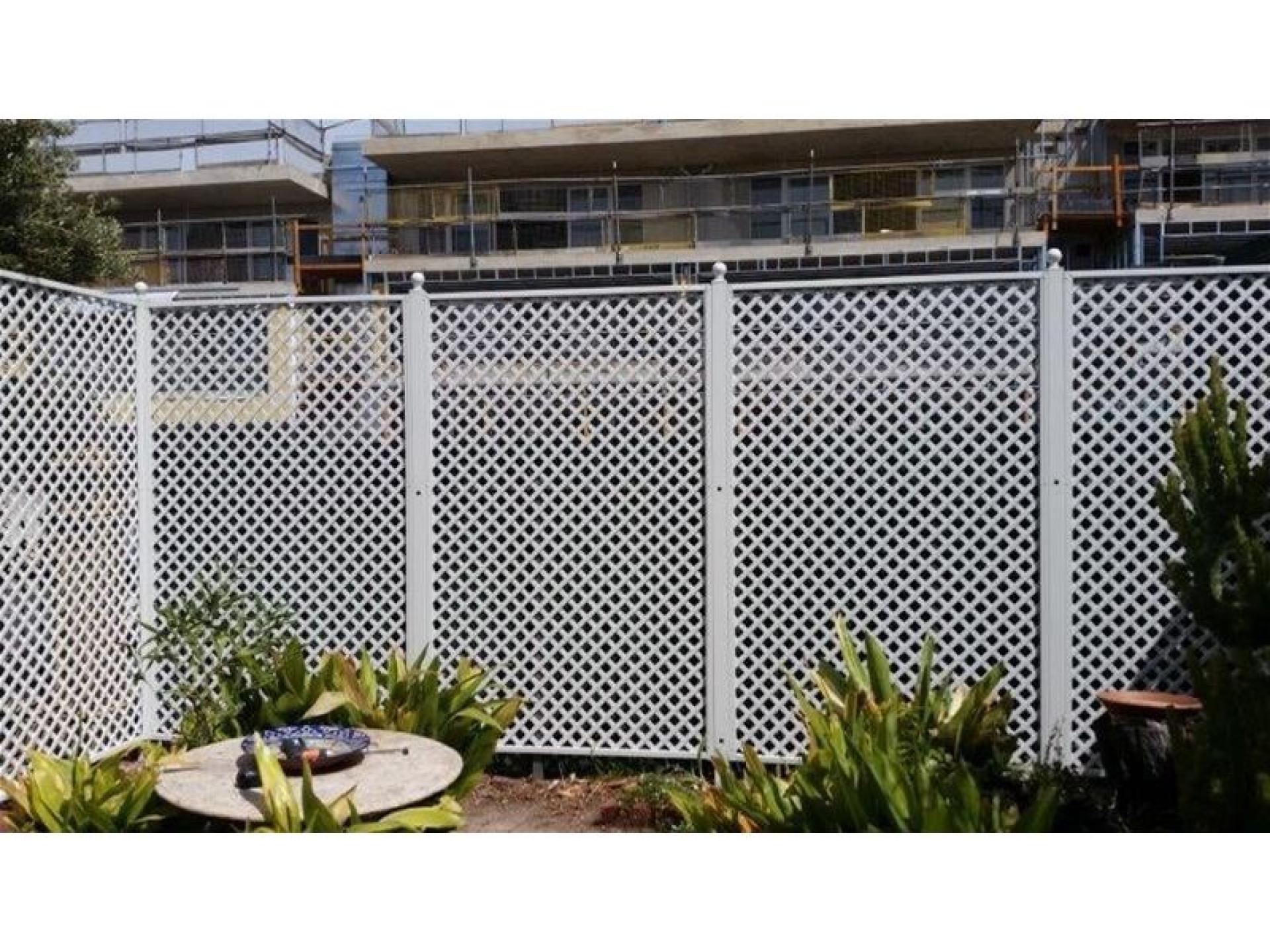 Superior Screens Sa - 679993 3