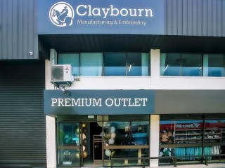 Australia's Iconic Clothing Brand est. 1910 - King Charles Favorite