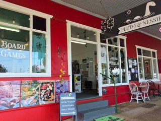 Pluto & Nessie Games & Puzzles - Yungaburra
