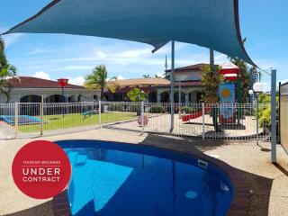 QLD Coastal Major Regional City - 2124ML