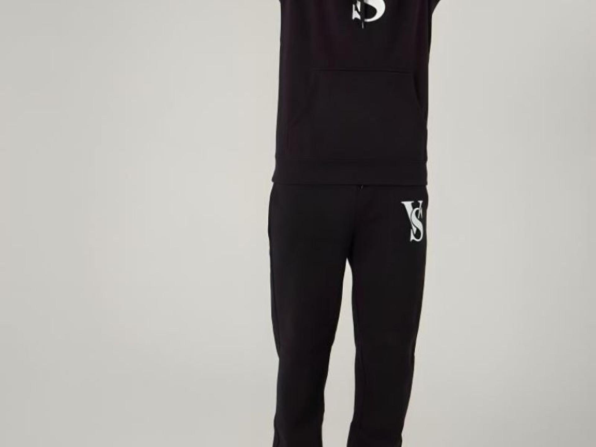 Online Clothing / Fashion 680687 3