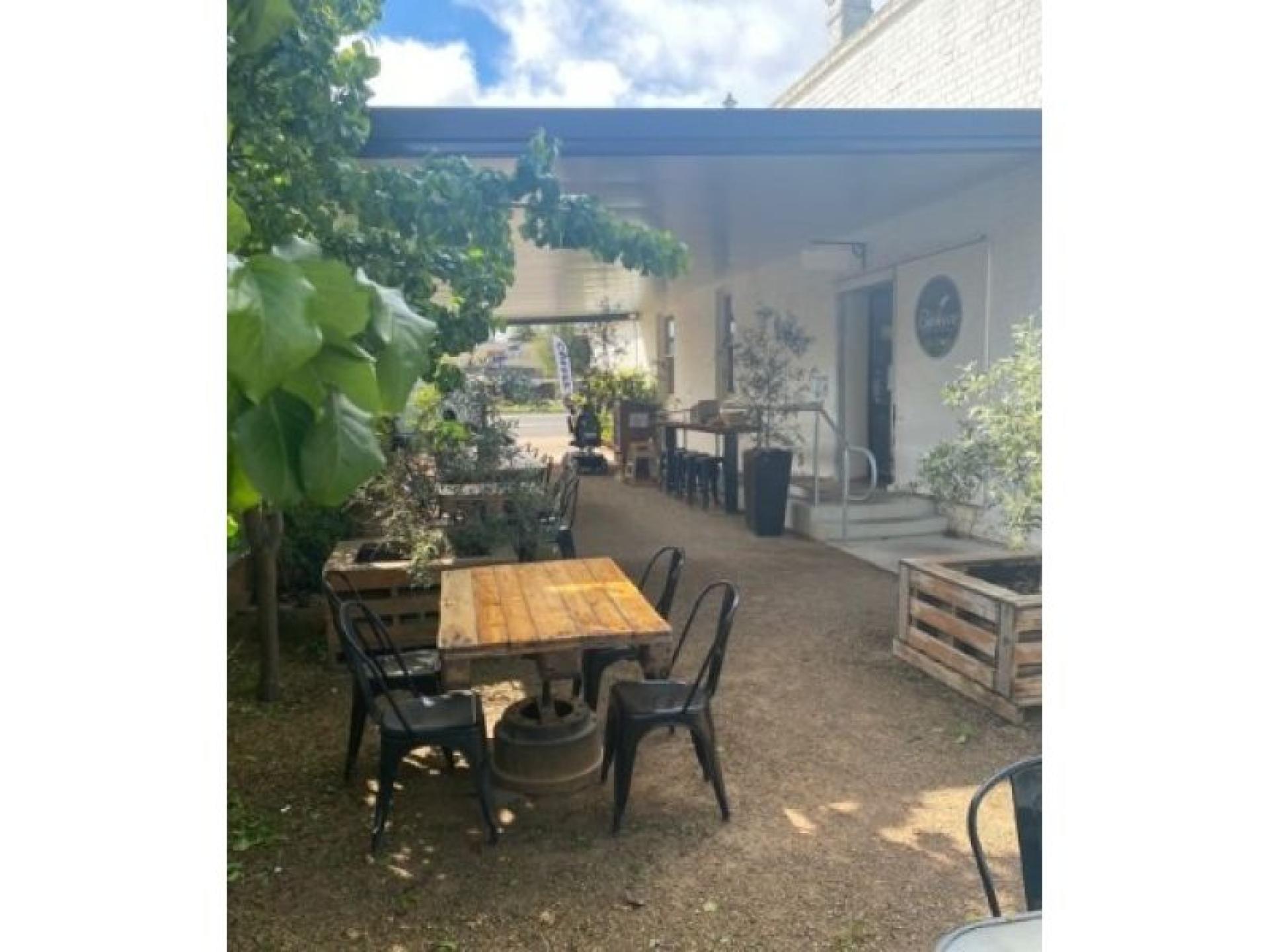 Bakery/cafe In Wycheproof Regional 680692 2