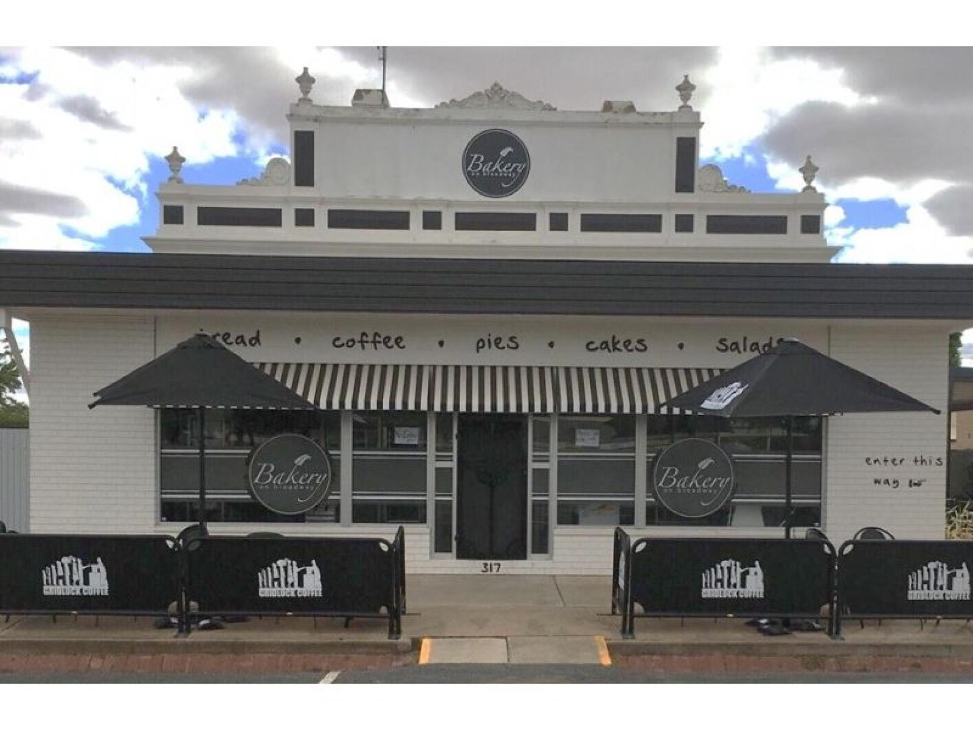 Bakery/cafe In Wycheproof Regional 680692 1