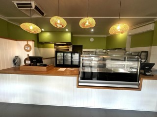 MAKE IT YOUR OWN - TURNKEY PIZZA/BAKERY CAFE