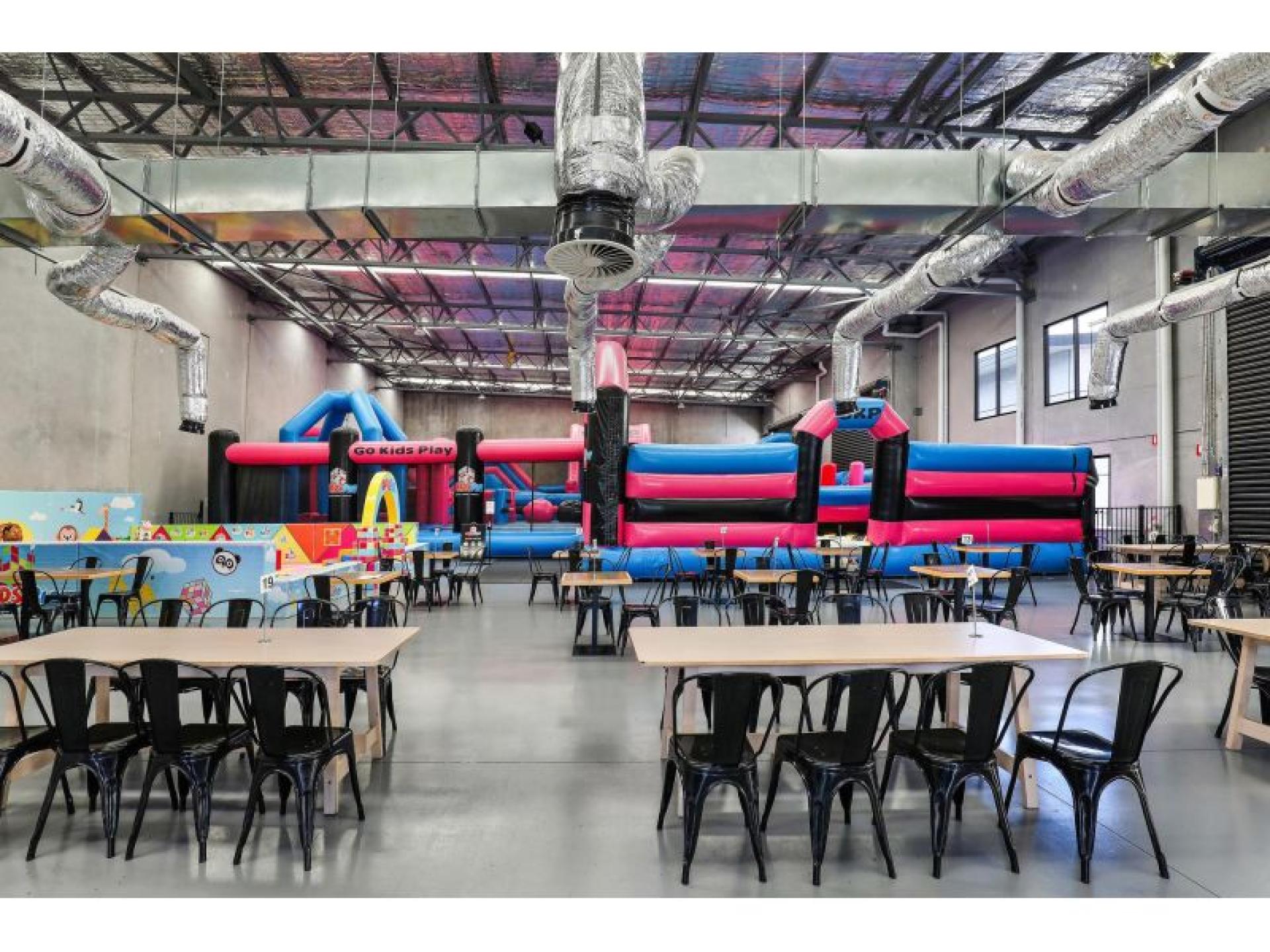 Premium Indoor Play Centre 681183 2