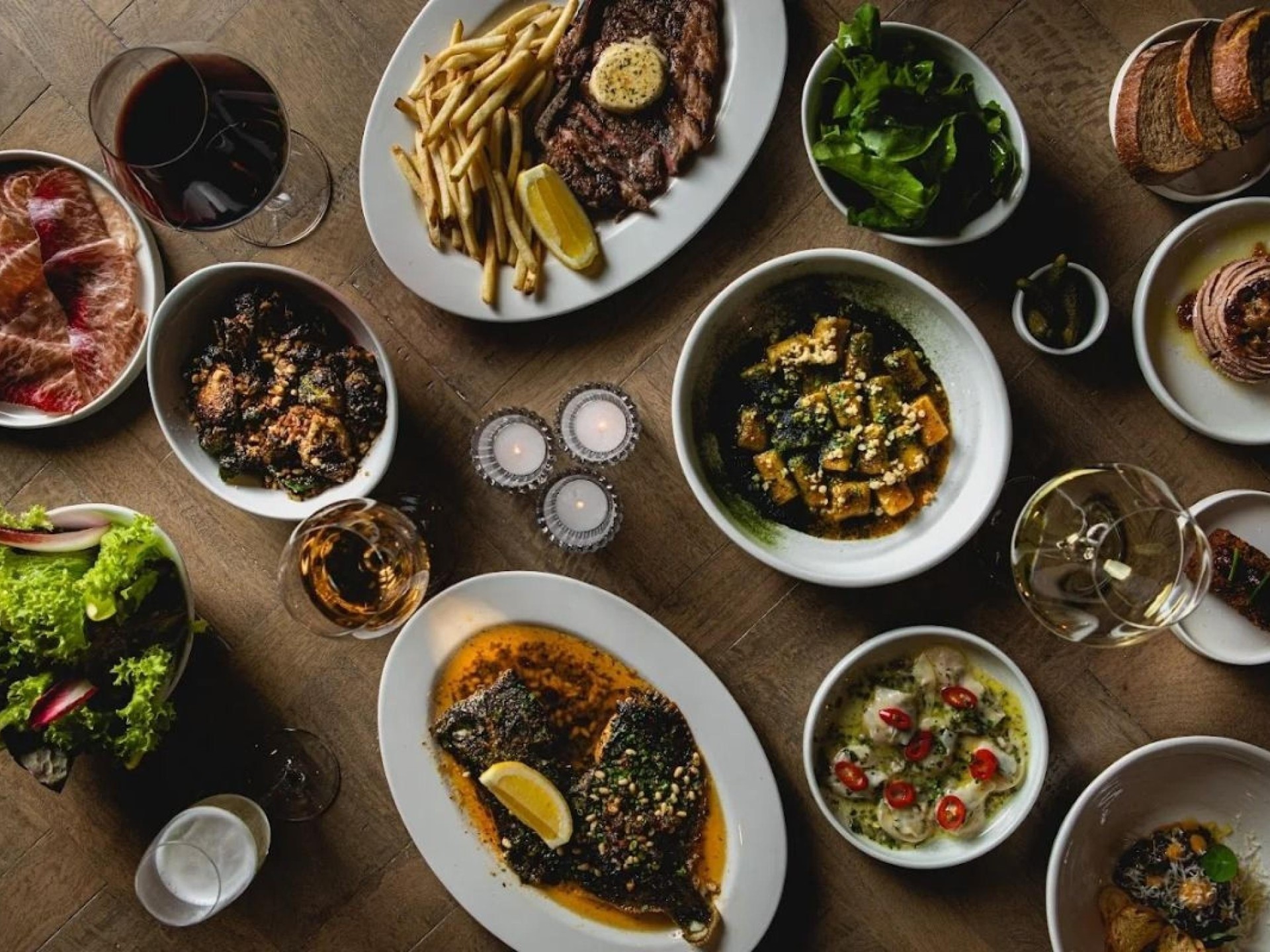 Popular Bar & Pizzeria 681570 2