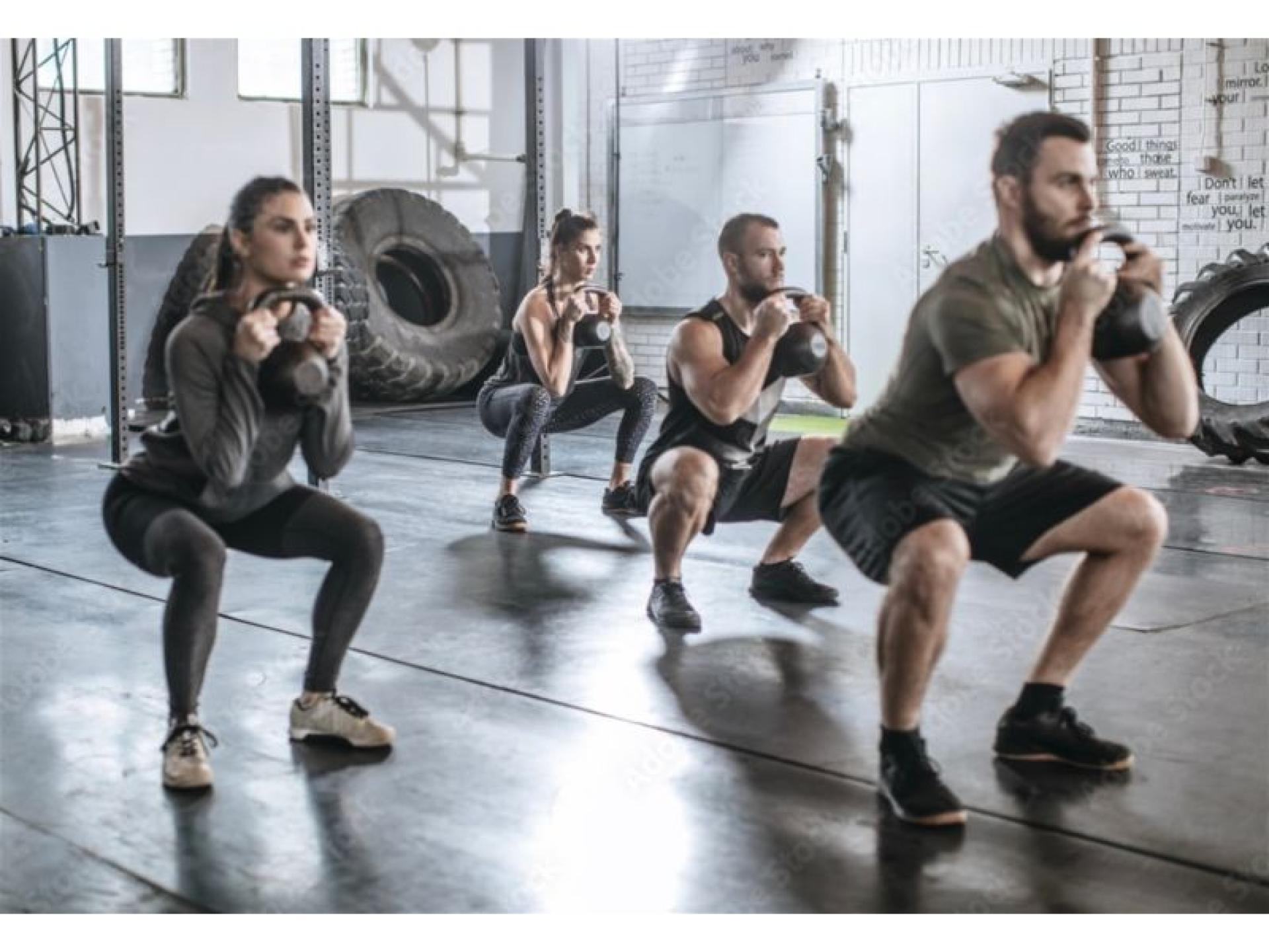 Group Training Gym South 681786 1