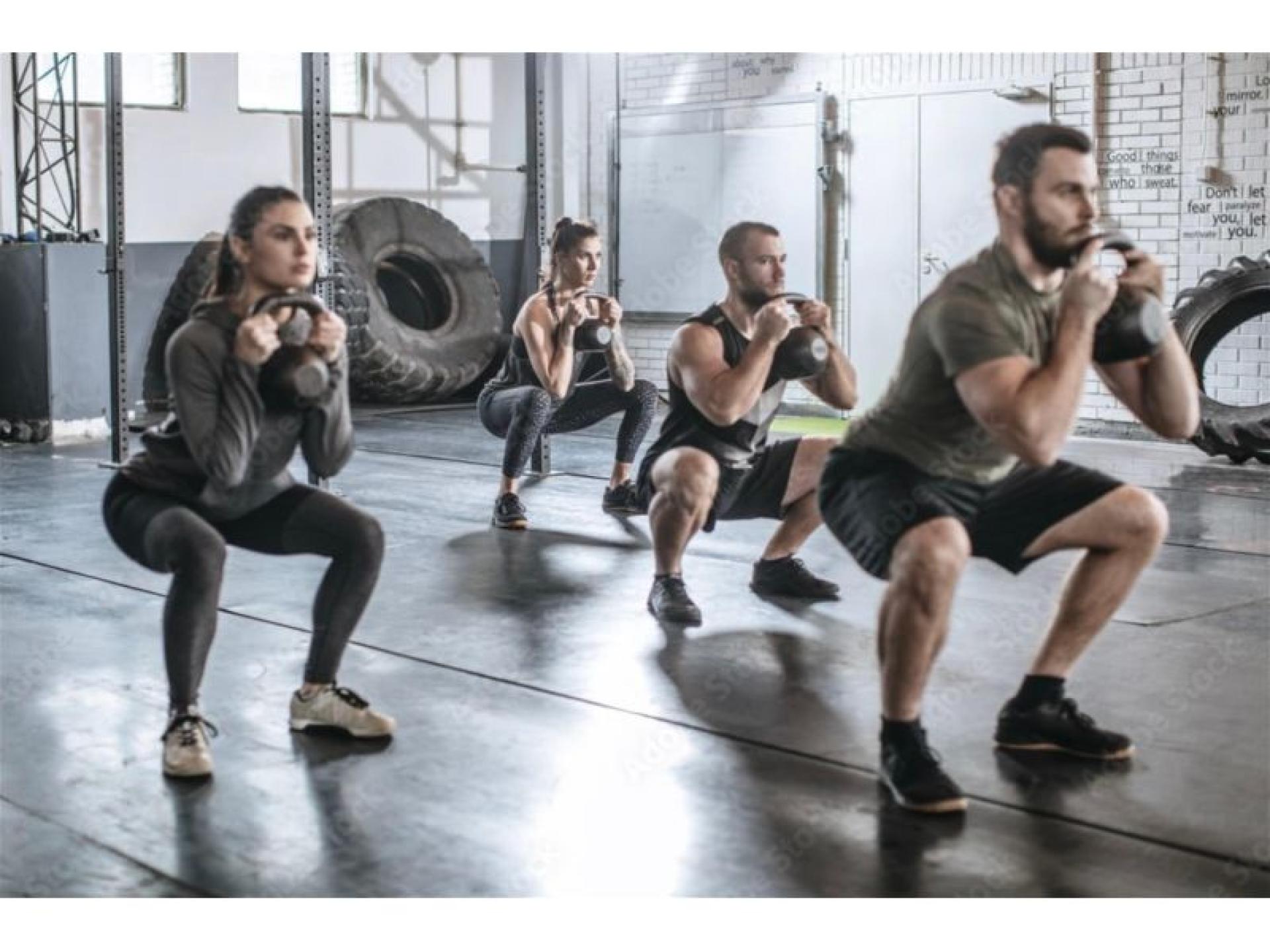 Group Training Gym South 681786 1