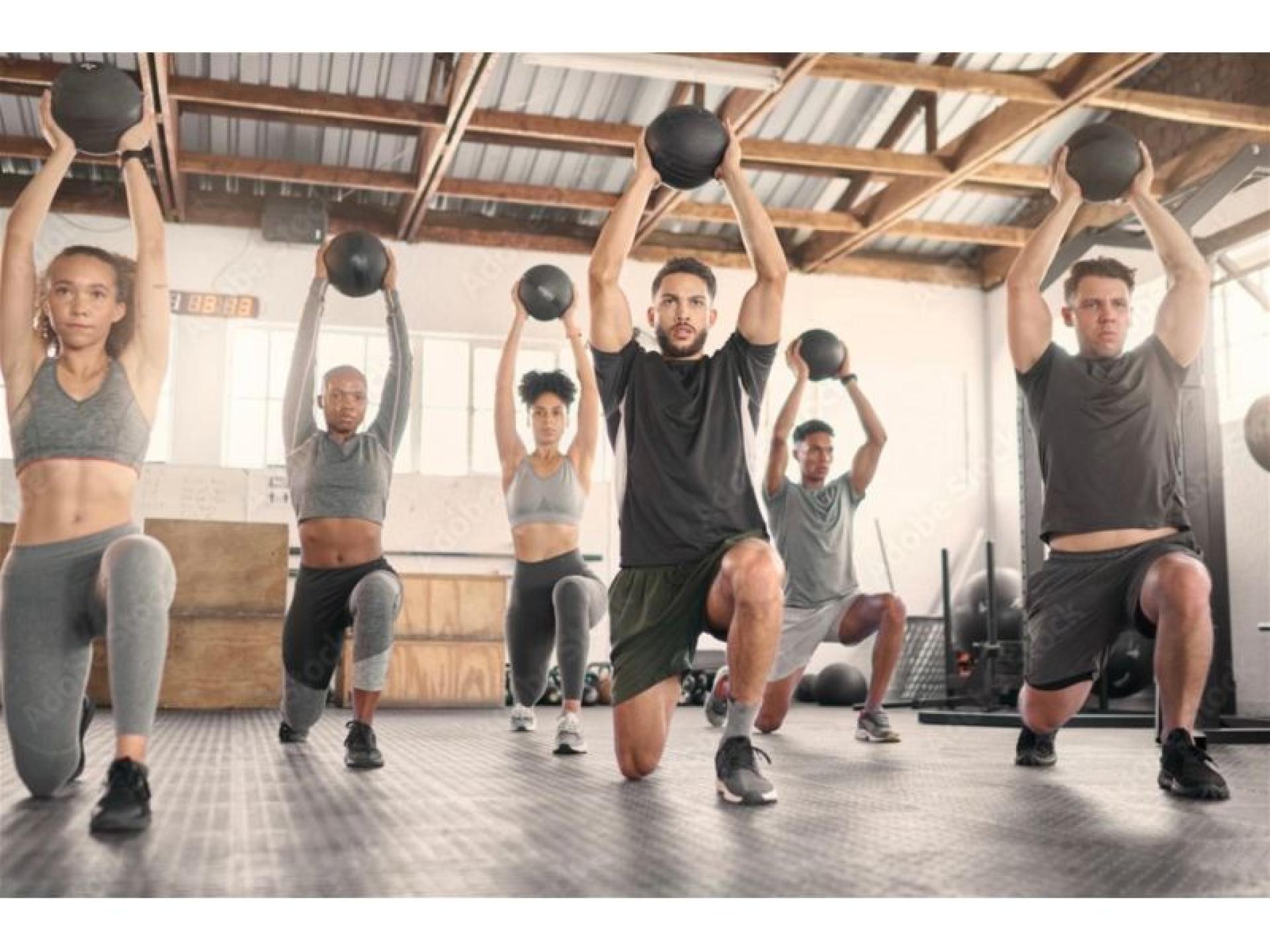 Group Training Gym South 681786 3