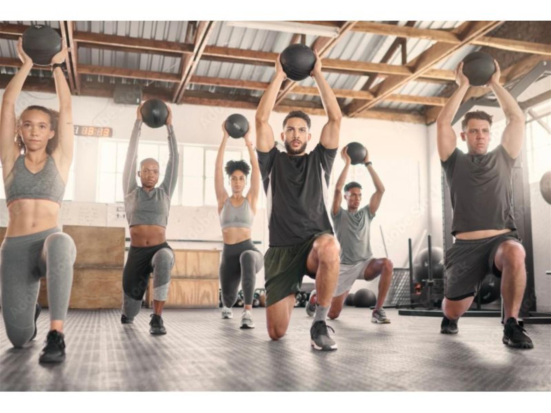 Group Training Gym South 681786 3