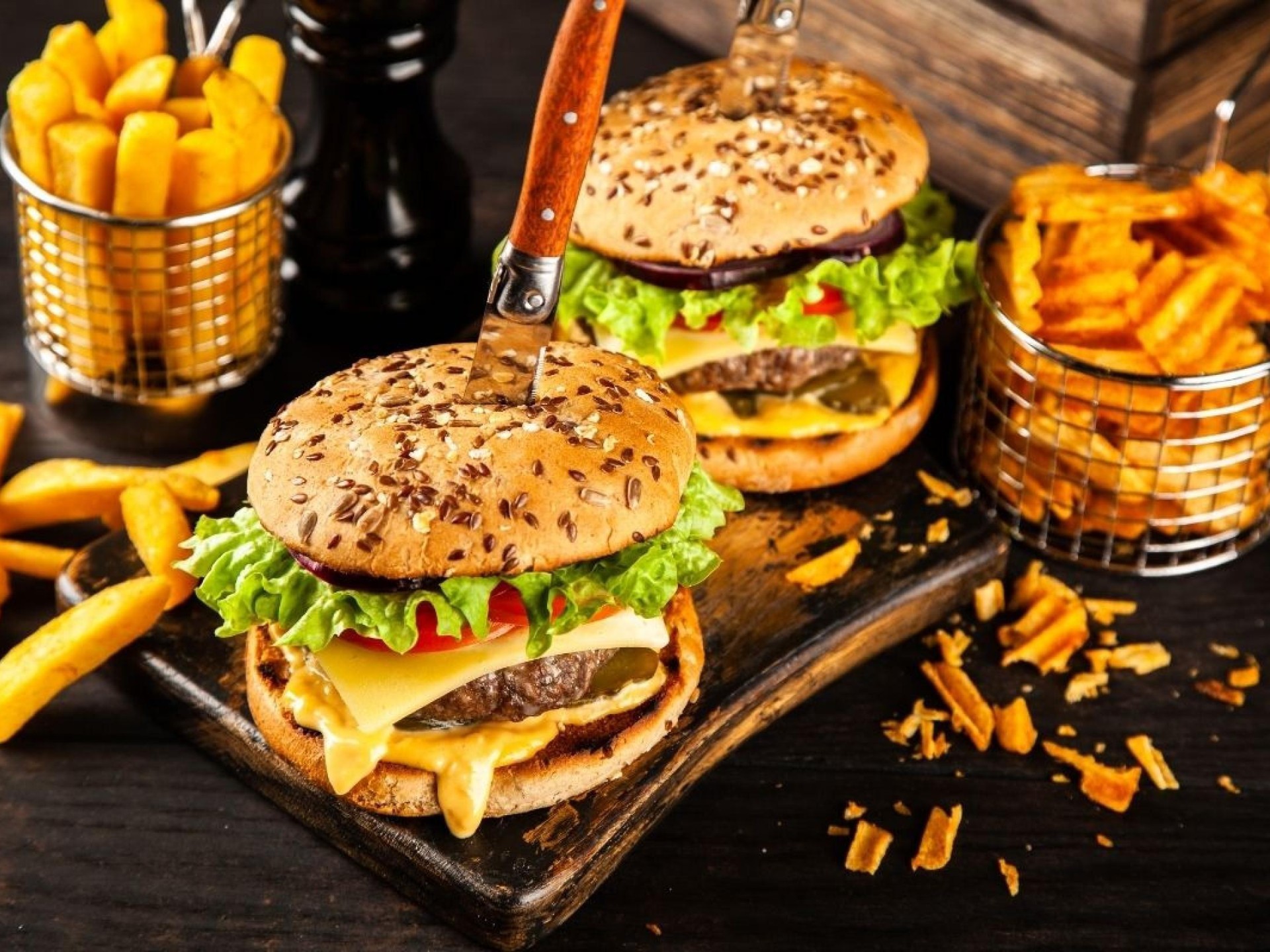 Licensed Burger Bar & 681833 2