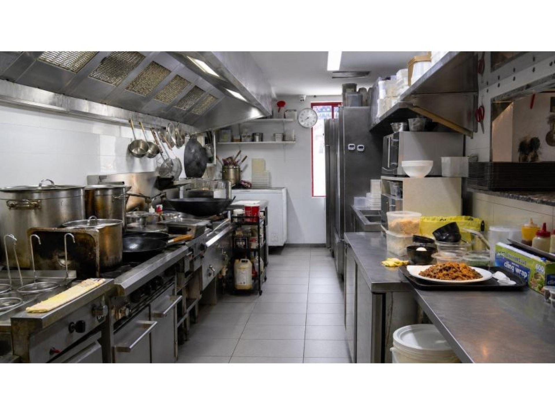 Malaysian Street Food Restaurant 682159 2