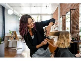 STYLISH BOUTIQUE SALON | HIGH EXPOSURE LOCATION | READY TO WALK IN