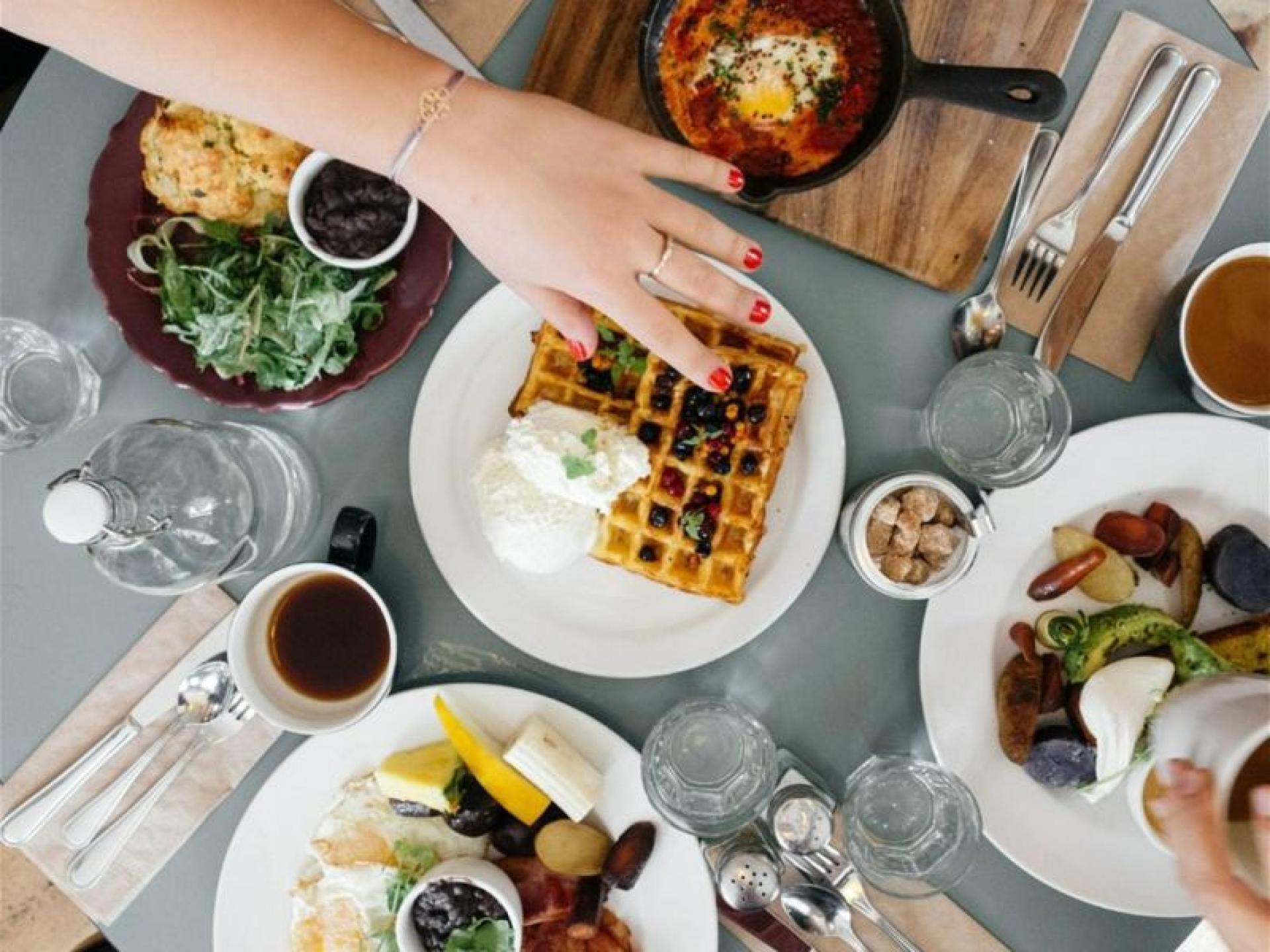 Victor Harbor Cafe 682409 3