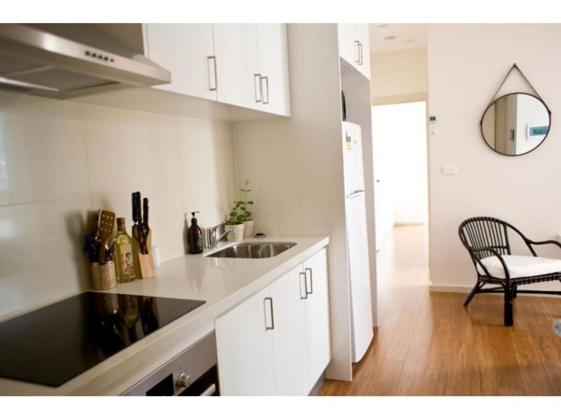 Melbourne Cbd Leasehold Accommodation 682416 3