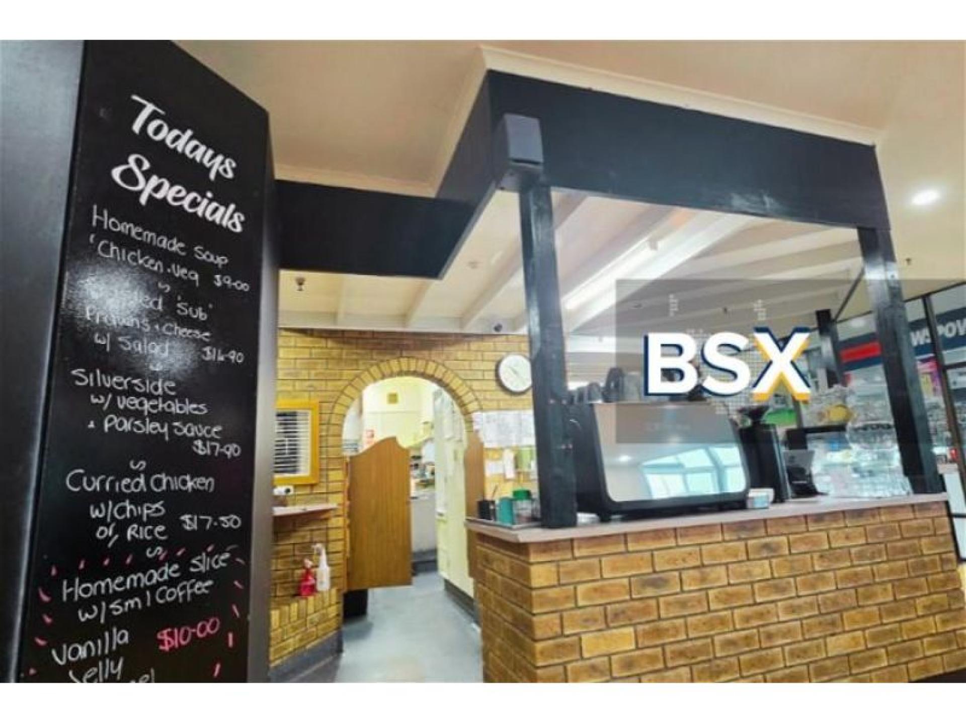 Renowned Cafe - In 682556 1