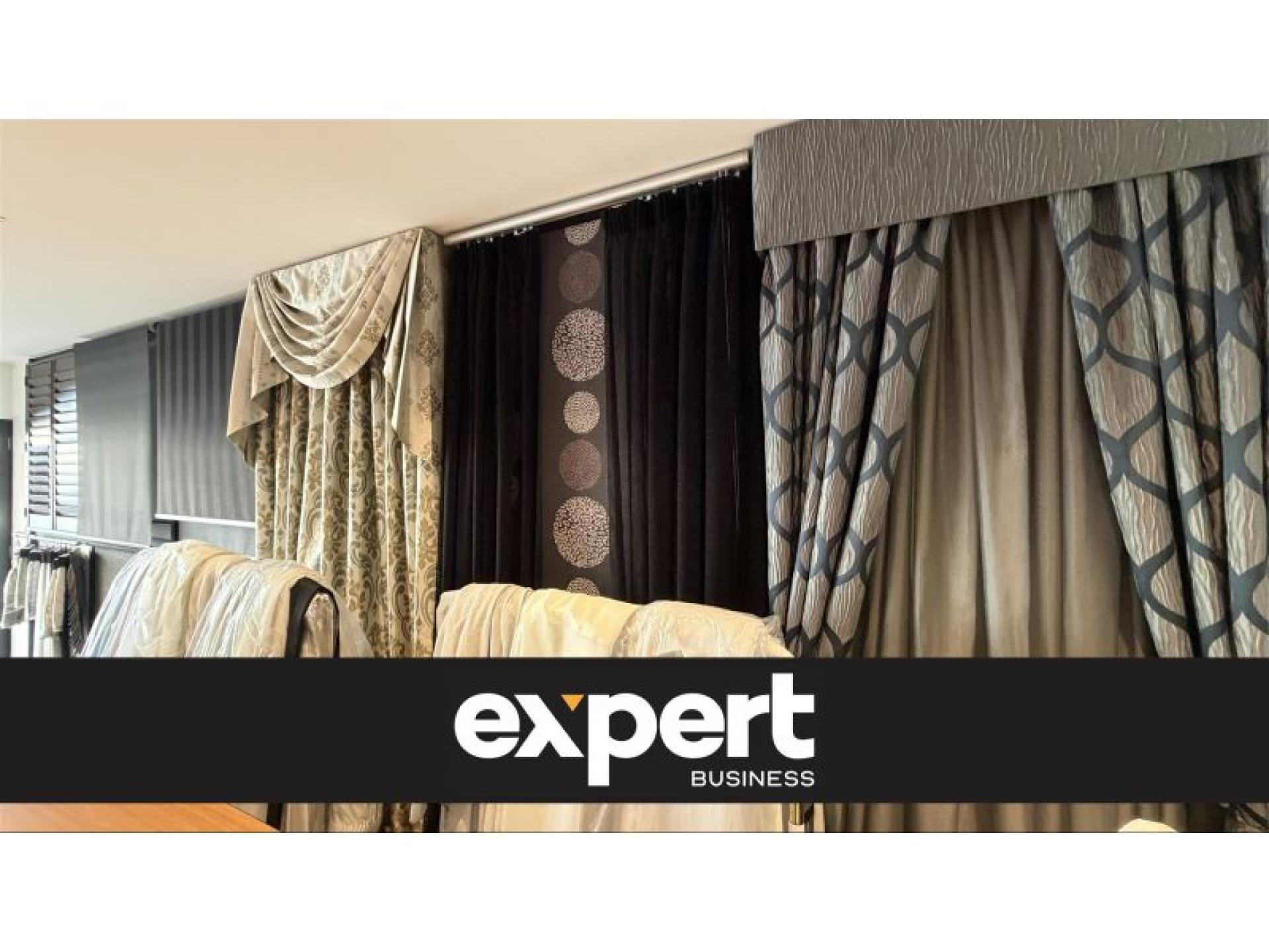42 Years+ Curtains & 682574 1